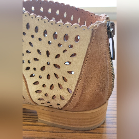 Sundance leather ankle boots sz 39 - Picture 5 of 8